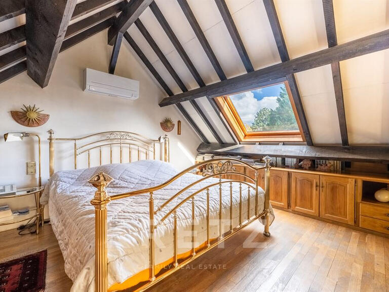 House Linas - 6 bedrooms - 971m²