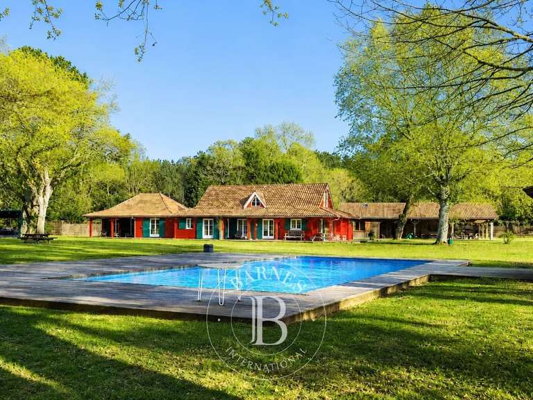 Maison Linxe - 8 chambres - 390m²