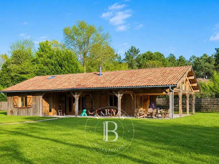Maison Linxe - 8 chambres - 390m²