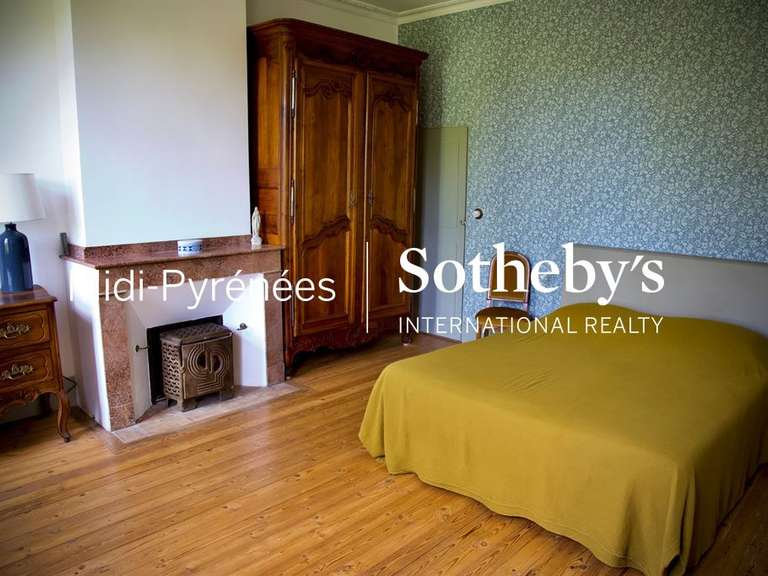 Maison Lisle-sur-Tarn - 5 chambres - 265m²