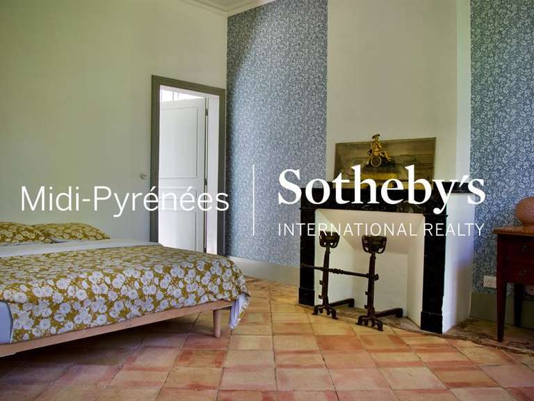 Maison Lisle-sur-Tarn - 5 chambres - 265m²