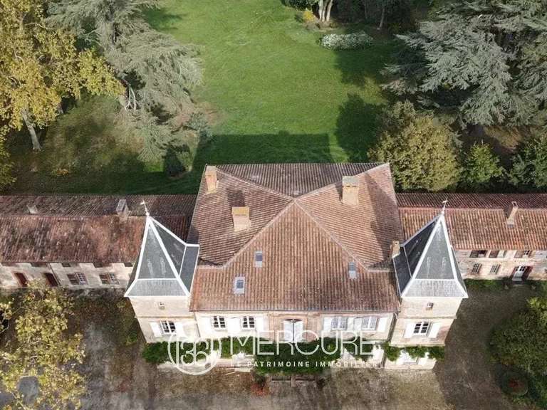 Castle Lissac - 12 bedrooms - 640m²