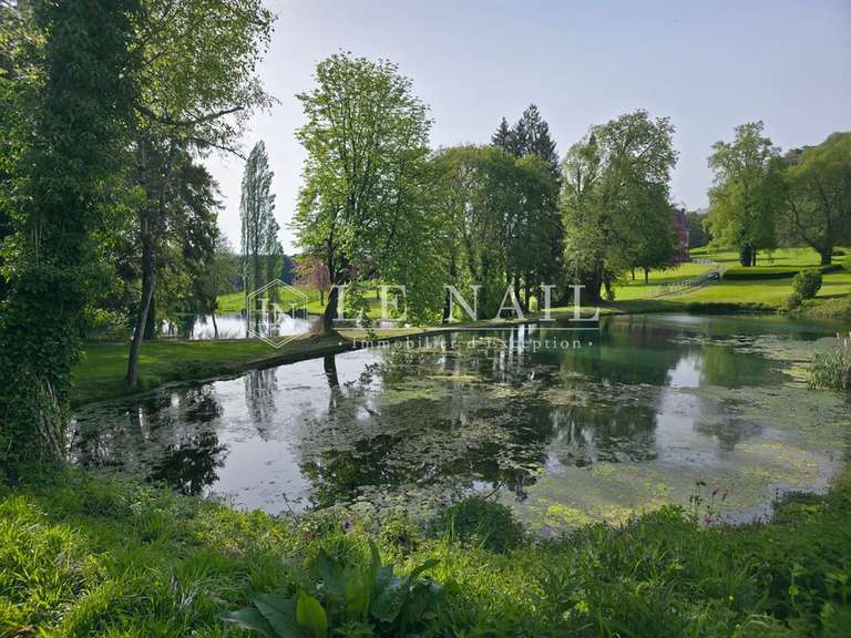 Château Livarot - 12 chambres - 700m²