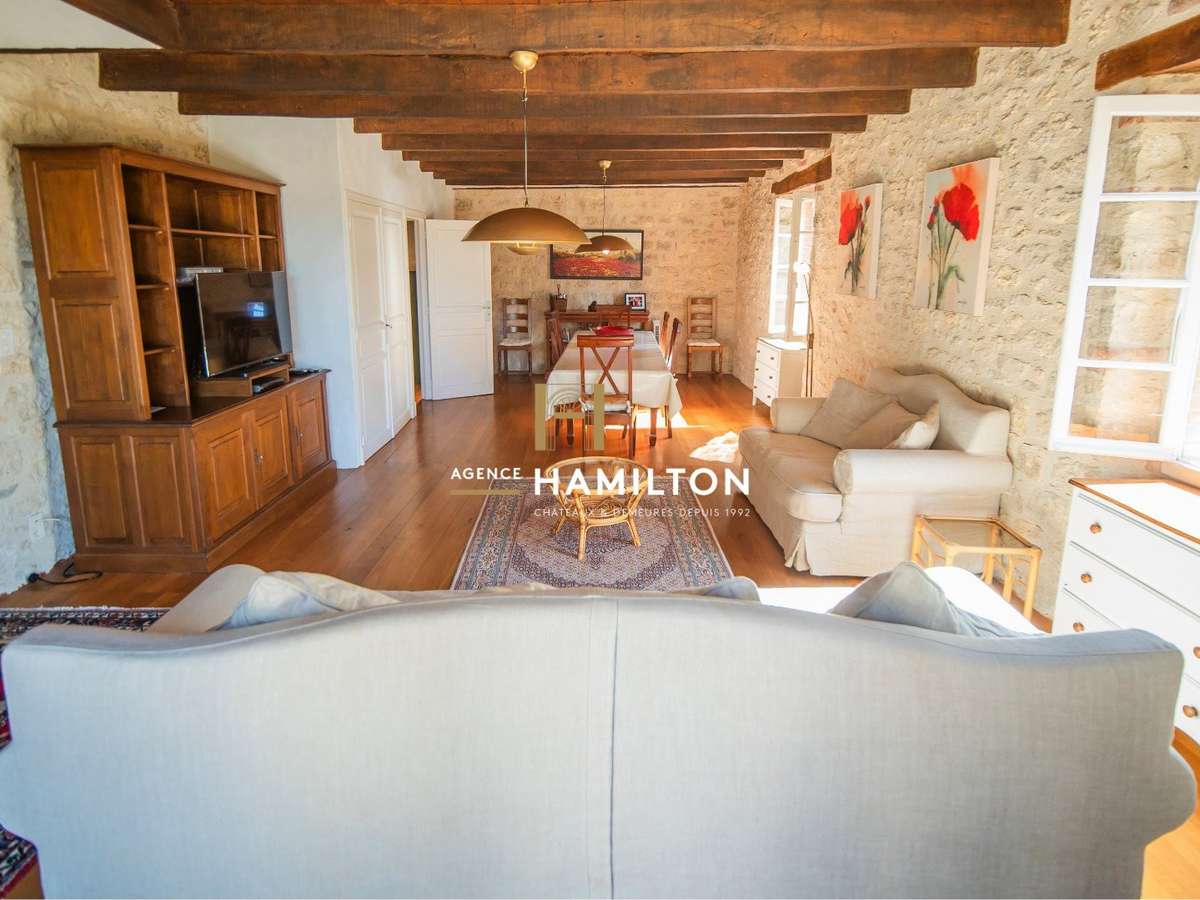 Maison Livers-Cazelles