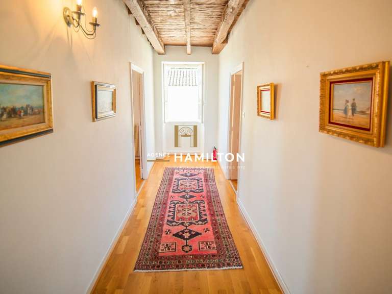 Maison Livers-Cazelles - 11 chambres - 506m²