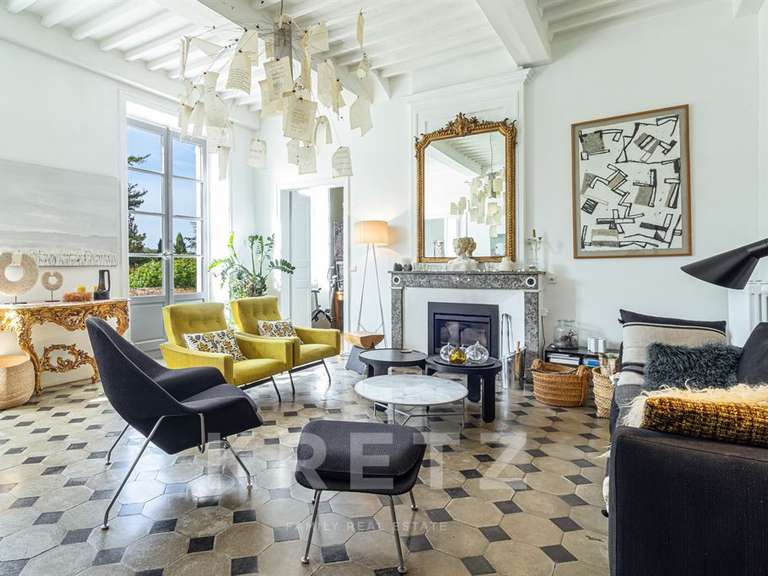 Maison Livron-sur-Drôme - 5 chambres - 400m²