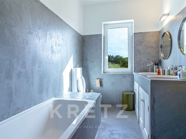 Maison Livron-sur-Drôme - 5 chambres - 400m²