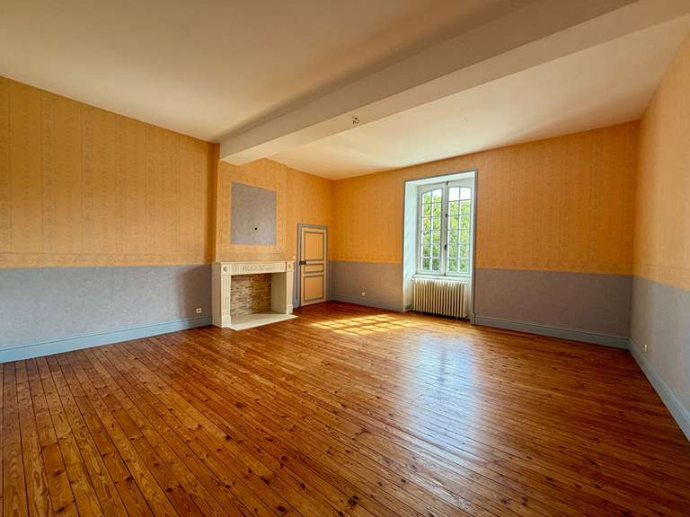 Maison Lizant - 8 chambres - 642m²