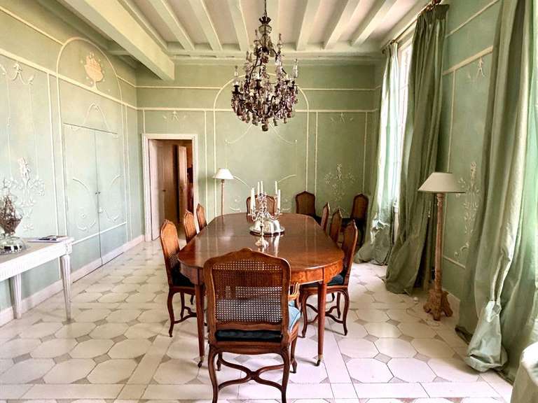 Castle Loches - 8 bedrooms - 494m²
