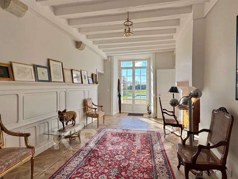 Château Loches - 20 chambres - 1430m²