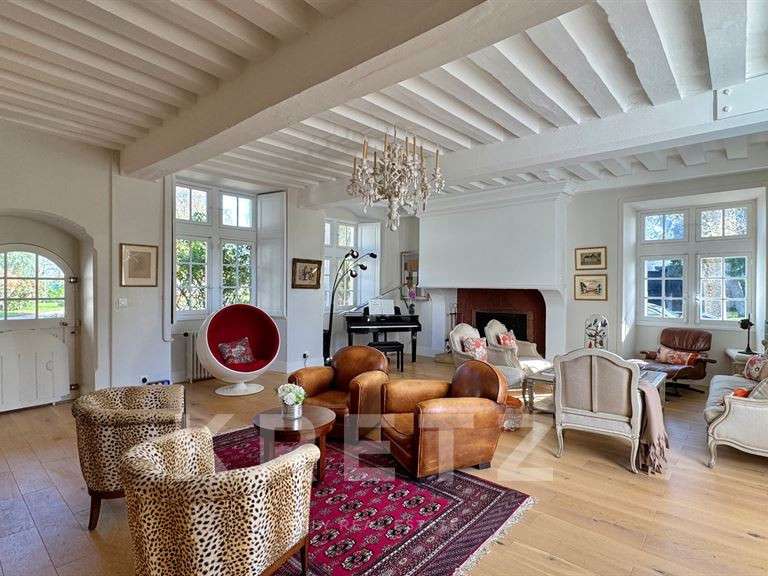 Château Loches - 20 chambres - 1430m²