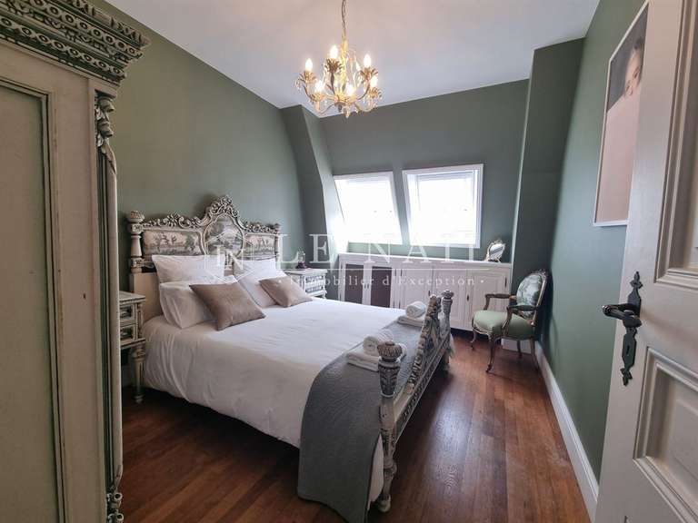 Maison Loches - 7 chambres - 240m²