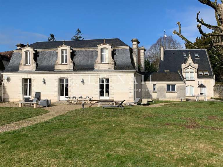 Maison Loches - 7 chambres - 240m²