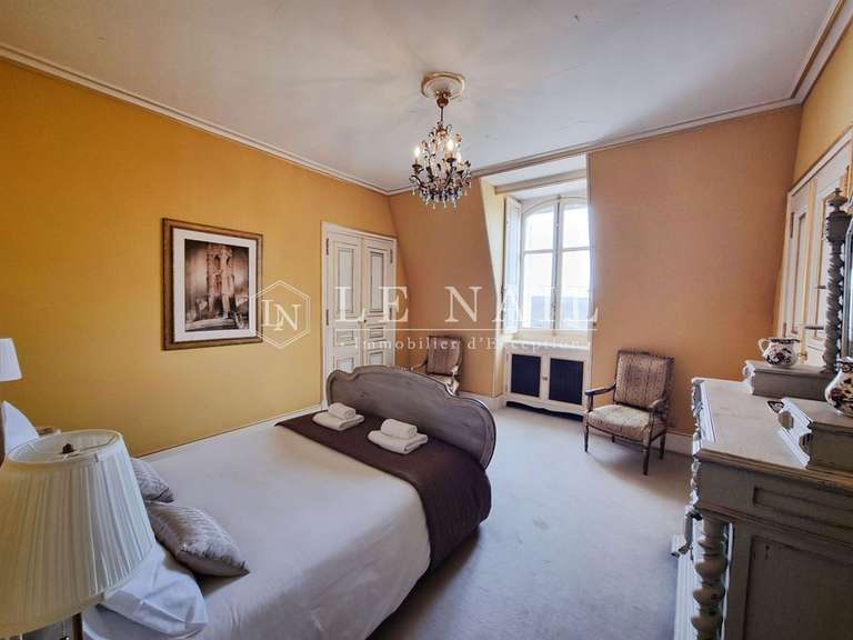Maison Loches - 7 chambres - 240m²