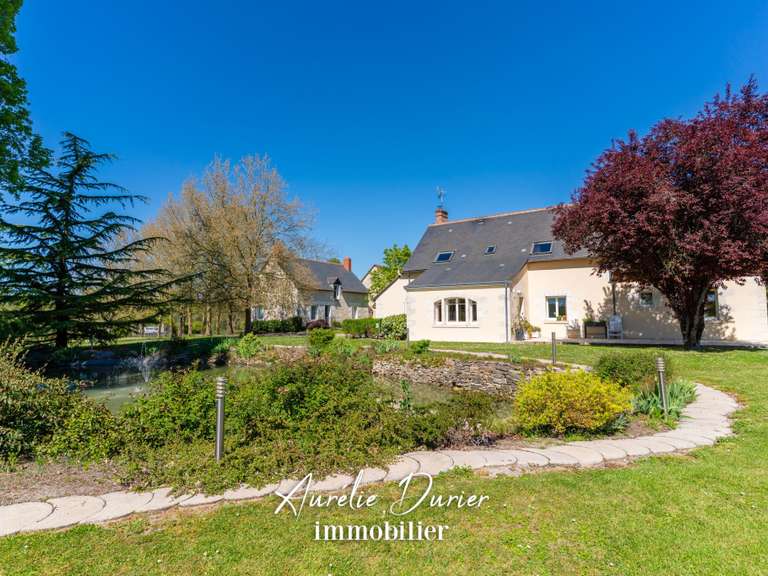 Maison Loches - 7 chambres - 249m²
