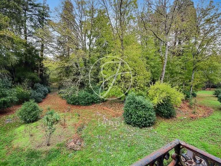 Propriété Loches - 8 chambres - 263m²