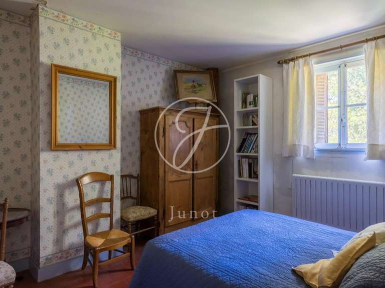 Propriété Loches - 8 chambres - 263m²