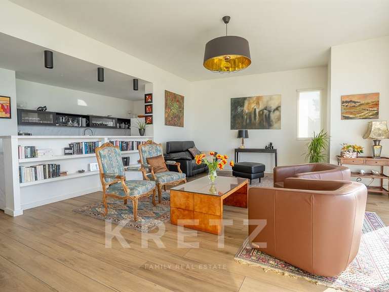 Maison Locmiquélic - 5 chambres - 205m²