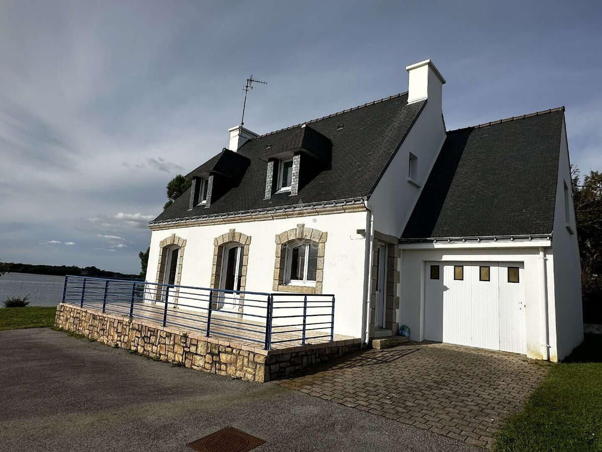 Maison Locoal-Mendon