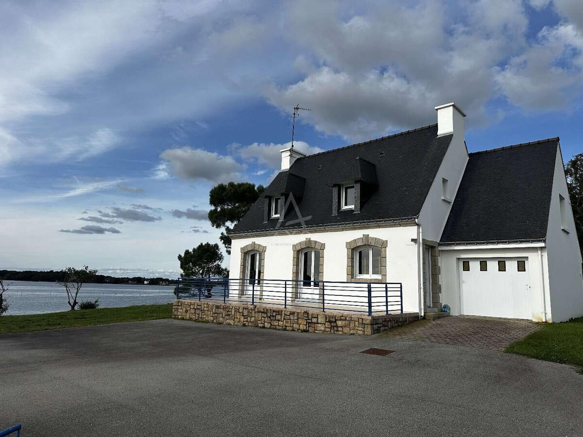 Maison Locoal-Mendon