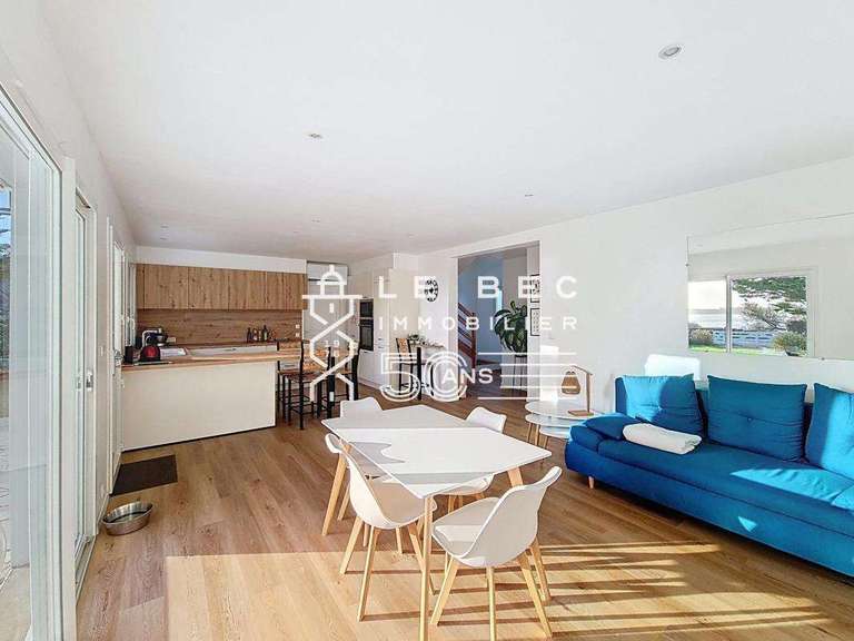 House Locoal-Mendon - 3 bedrooms
