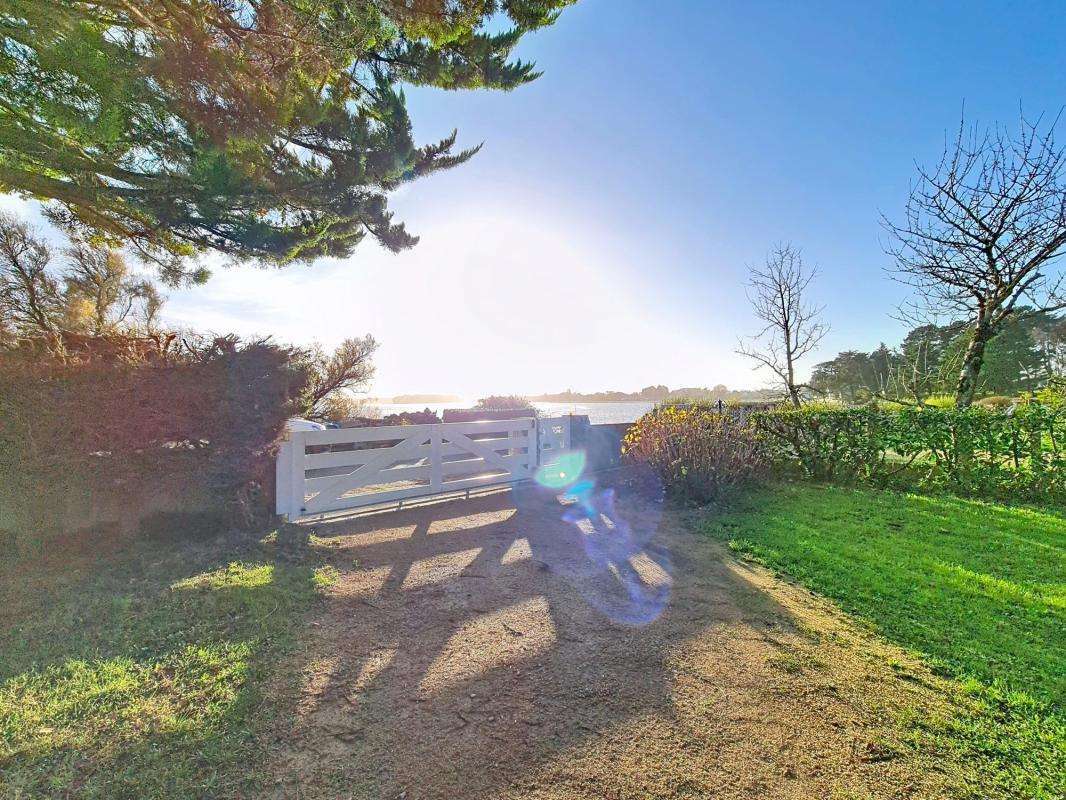 Maison Locoal-Mendon