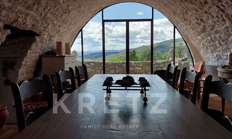 House Lodève - 2 bedrooms - 140m²