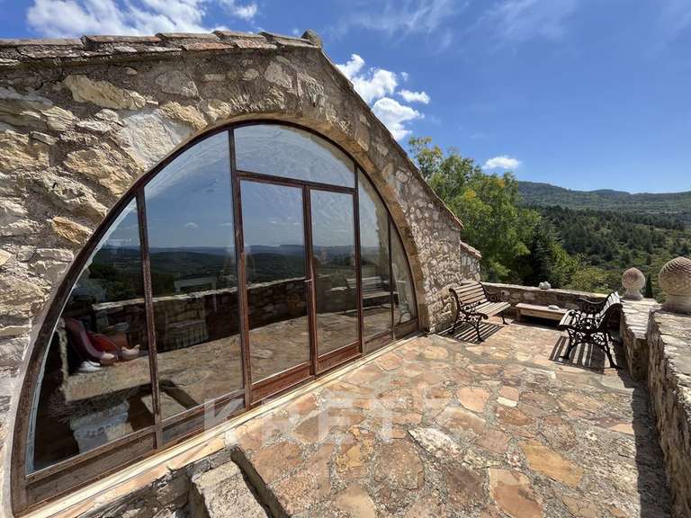 Maison Lodève - 2 chambres - 140m²