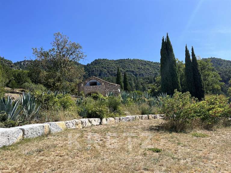 Maison Lodève - 2 chambres - 140m²