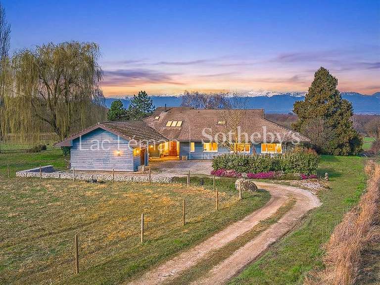 Maison Loisin - 6 chambres - 350m²