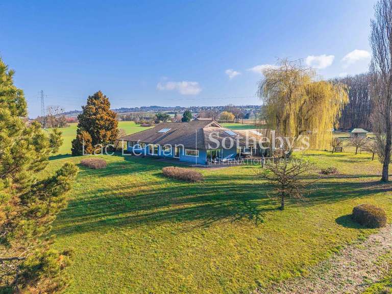 Maison Loisin - 6 chambres - 350m²