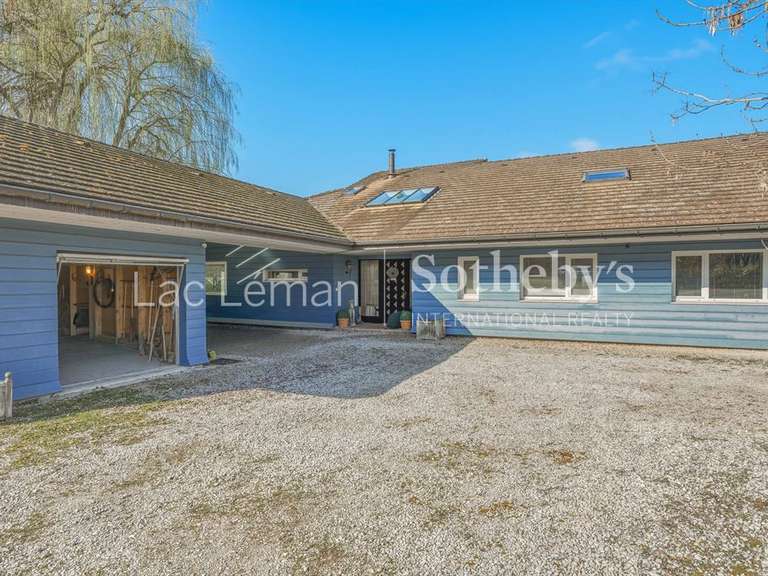 Maison Loisin - 6 chambres - 350m²