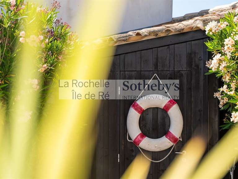 Maison Loix - 5 chambres - 192m²