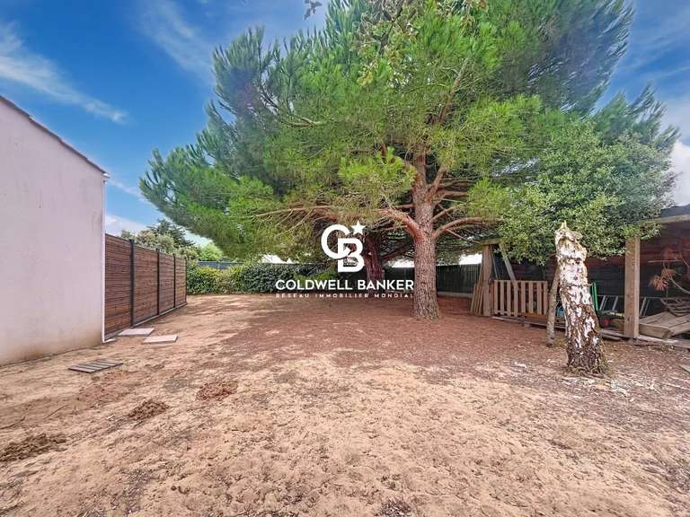 Maison Longeville-sur-Mer - 4 chambres - 170m²