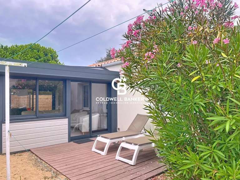 Maison Longeville-sur-Mer - 4 chambres - 170m²