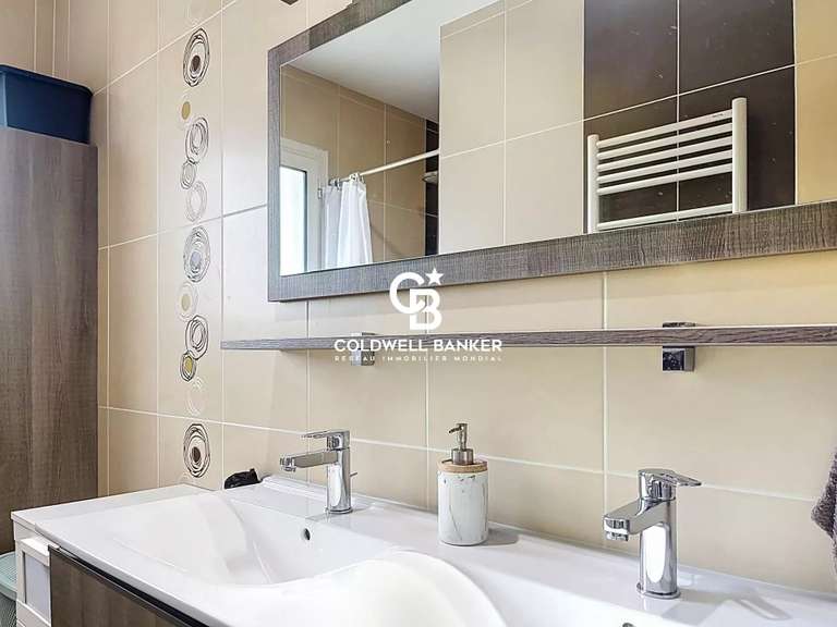 Maison Longeville-sur-Mer - 4 chambres - 170m²