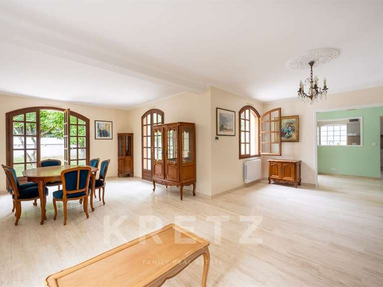 Maison Longpont-sur-Orge - 5 chambres - 321m²