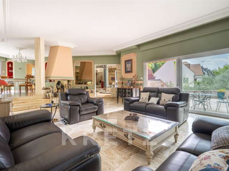 Maison Longpont-sur-Orge - 5 chambres - 307m²