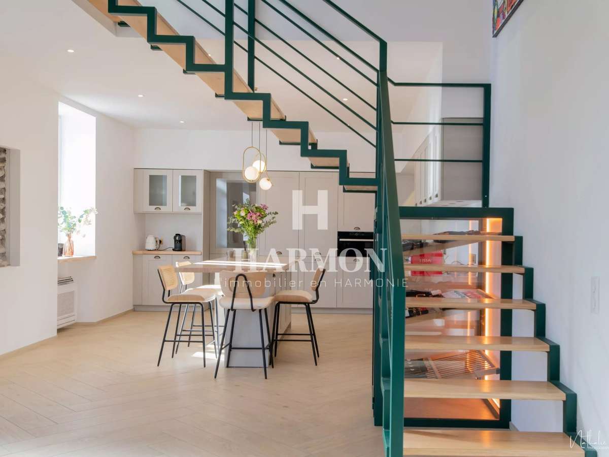 Maison Lons
