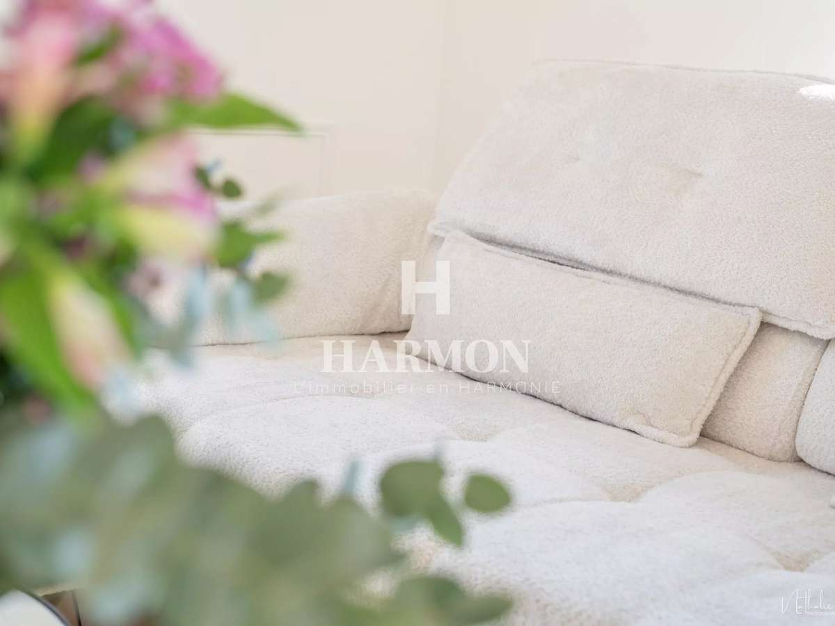 Maison Lons
