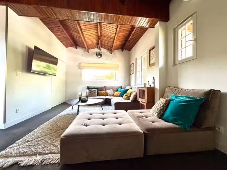 Propriété Lons - 4 chambres - 207m²