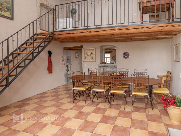 Maison Lons-le-Saunier - 4 chambres - 286m²