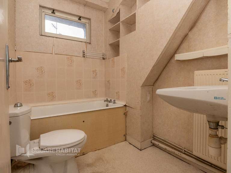 Maison Lons-le-Saunier - 7 chambres - 261m²