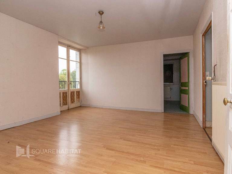 Maison Lons-le-Saunier - 7 chambres - 261m²