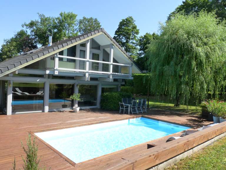 Propriété Lons-le-Saunier - 5 chambres - 225m²