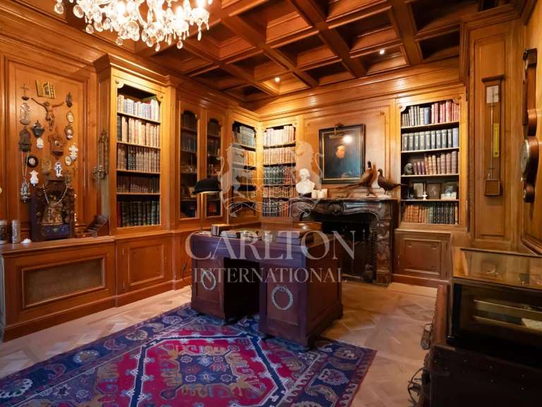 Château Lorgues - 10 chambres - 900m²