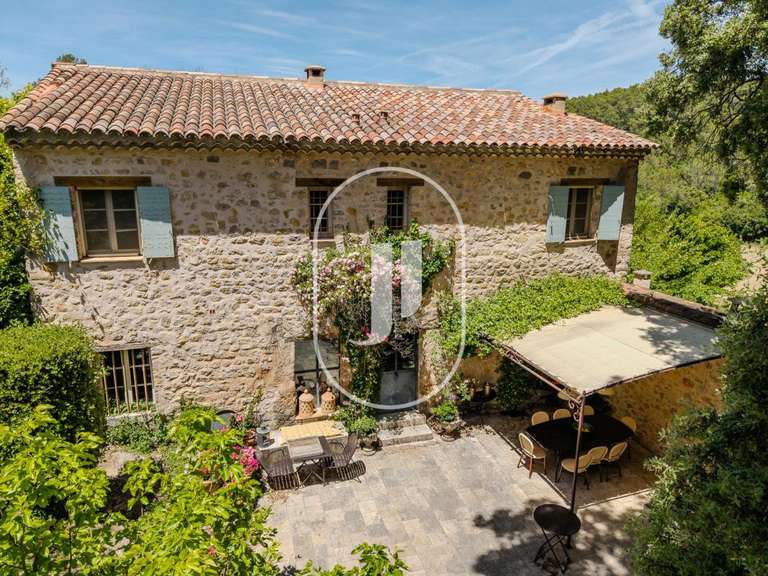 Château Lorgues - 5 chambres - 250m²