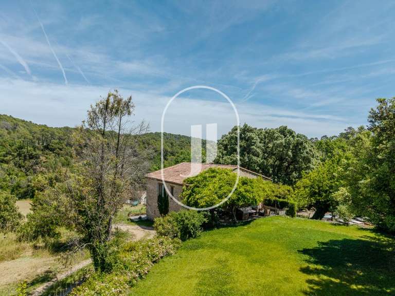 Château Lorgues - 5 chambres - 250m²