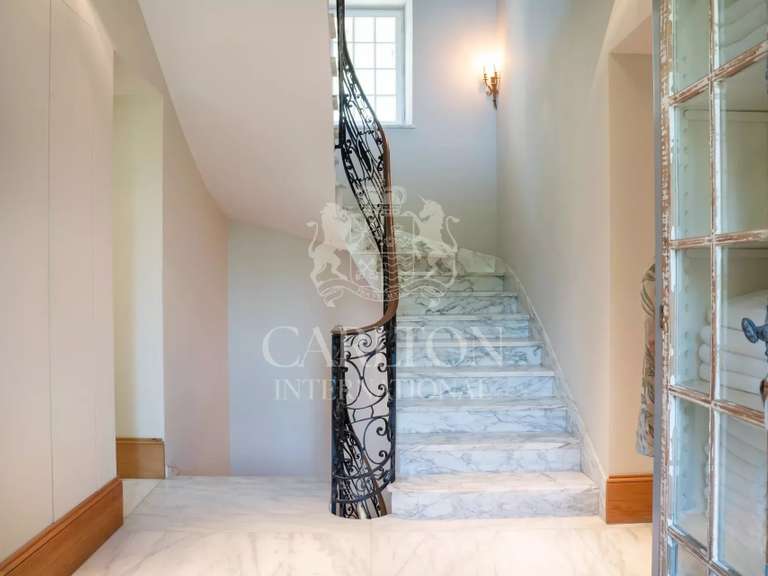 Château Lorgues - 10 chambres - 900m²