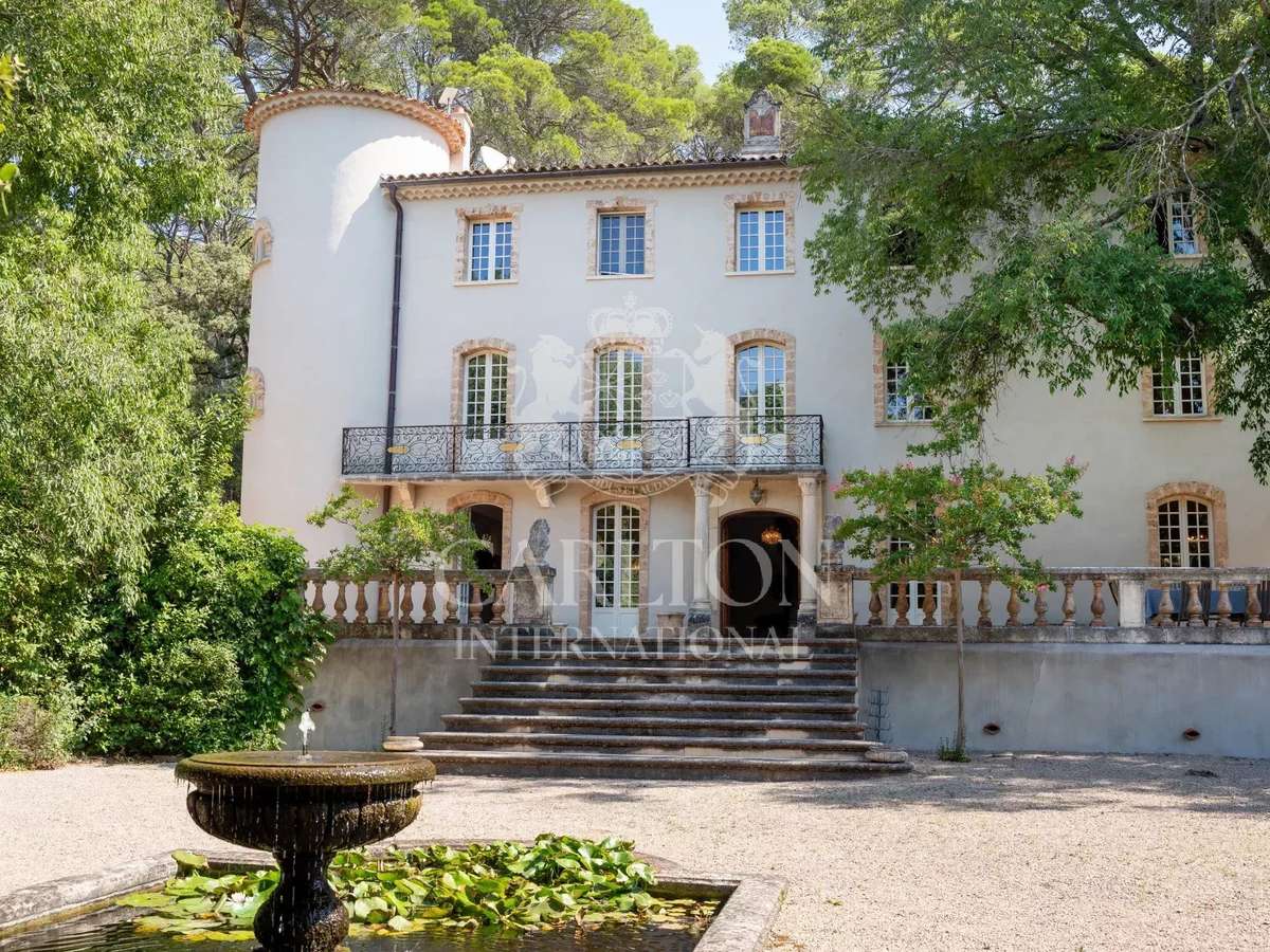 Castle Lorgues